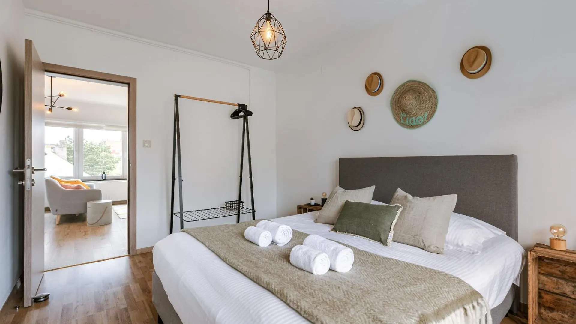 Huswell - Cozy Apartment On Walking Distance From The Beach Ostenda 0*,  Belgia