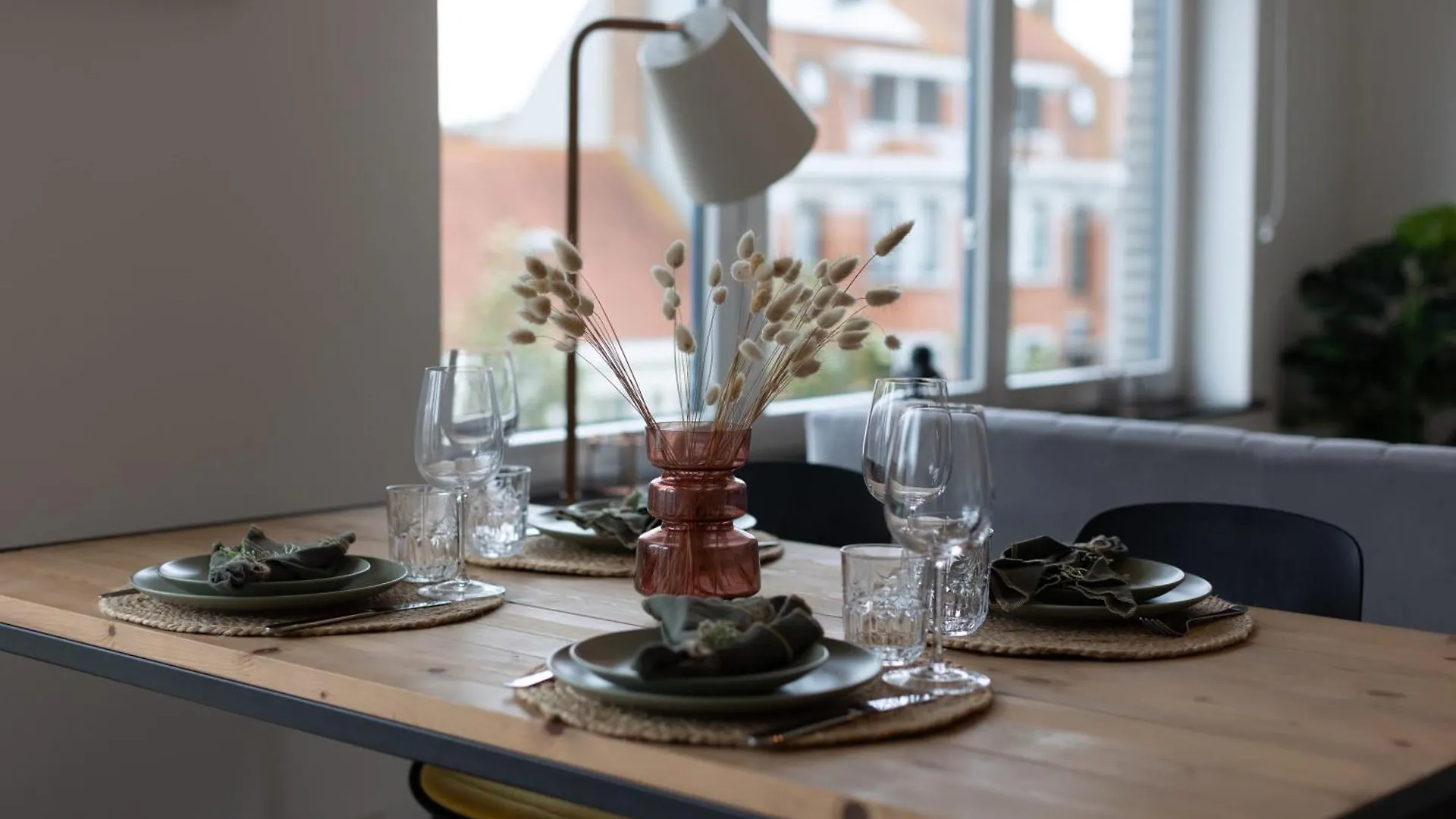 Huswell - Cozy Apartment On Walking Distance From The Beach Ostenda Belgia