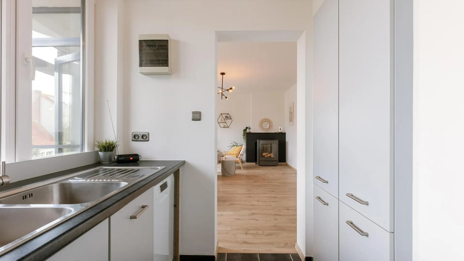 Huswell - Cozy Apartment On Walking Distance From The Beach Ostend
