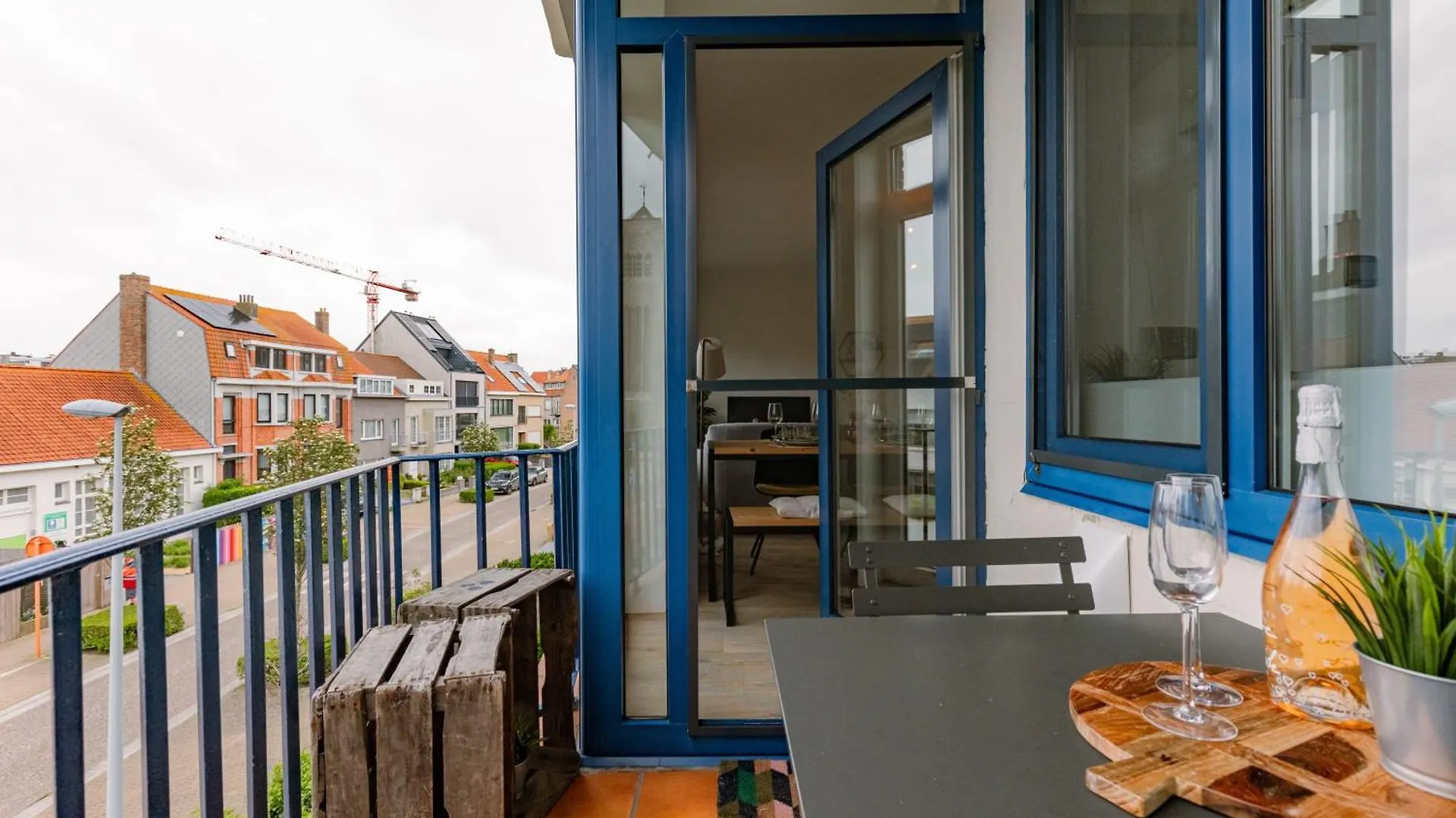 Huswell - Cozy Apartment On Walking Distance From The Beach Ostend 0*,  Belgium