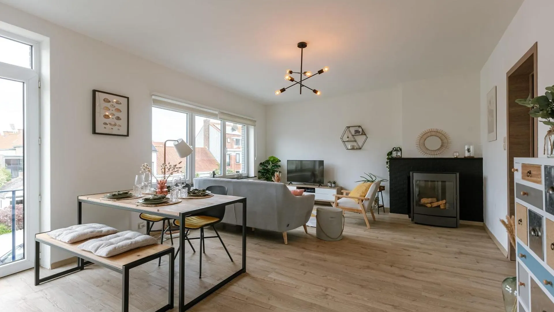 Huswell - Cozy Apartment On Walking Distance From The Beach Ostend