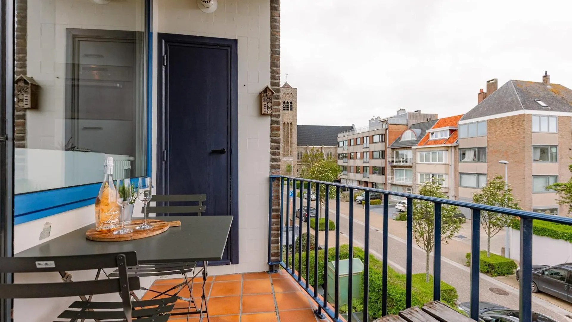 Huswell - Cozy Apartment On Walking Distance From The Beach Ostend